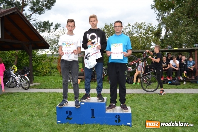 Zdjęcie w galerii na portalu naszwodzislaw.com: Wyścigi kolarskie młodzieży szkolnej z gminy Godów  wiadomości z regionu