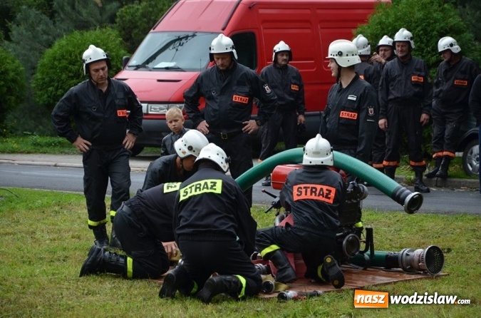 Zdjęcie w galerii na portalu naszwodzislaw.com: Strażacy - seniorzy na start, czyli zawody strażackie w Rogowie  wiadomości z regionu