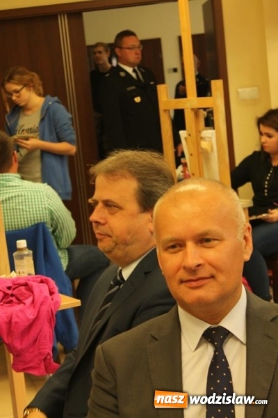 Zdjęcie w galerii na portalu naszwodzislaw.com: Miecz od... przyjaciół z Tczewa  wiadomości z regionu