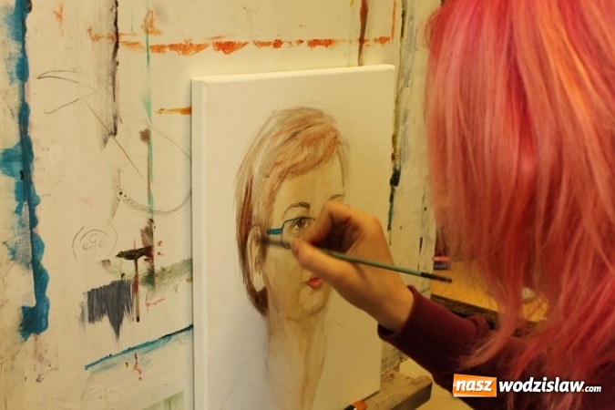 Zdjęcie w galerii na portalu naszwodzislaw.com: Miecz od... przyjaciół z Tczewa  wiadomości z regionu