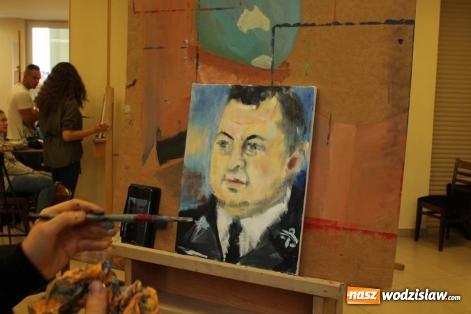 Zdjęcie w galerii na portalu naszwodzislaw.com: Miecz od... przyjaciół z Tczewa  wiadomości z regionu