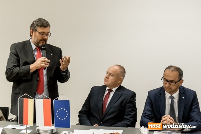 Zdjęcie w galerii na portalu naszwodzislaw.com: Polsko-niemieckie rozmowy o gospodarce  wiadomości z regionu