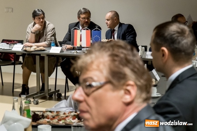 Zdjęcie w galerii na portalu naszwodzislaw.com: Polsko-niemieckie rozmowy o gospodarce  wiadomości z regionu