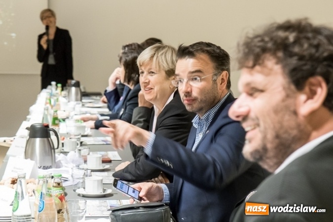 Zdjęcie w galerii na portalu naszwodzislaw.com: Polsko-niemieckie rozmowy o gospodarce  wiadomości z regionu