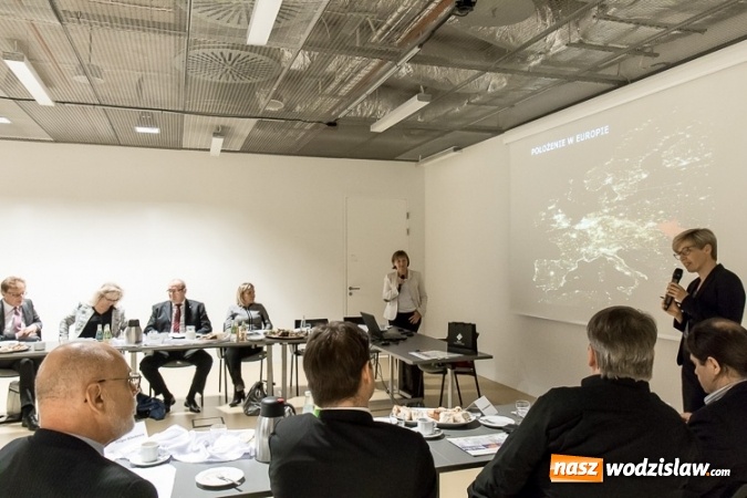 Zdjęcie w galerii na portalu naszwodzislaw.com: Polsko-niemieckie rozmowy o gospodarce  wiadomości z regionu