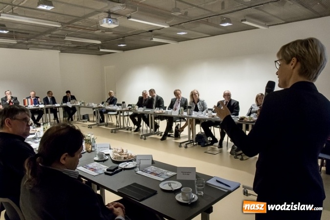 Zdjęcie w galerii na portalu naszwodzislaw.com: Polsko-niemieckie rozmowy o gospodarce  wiadomości z regionu