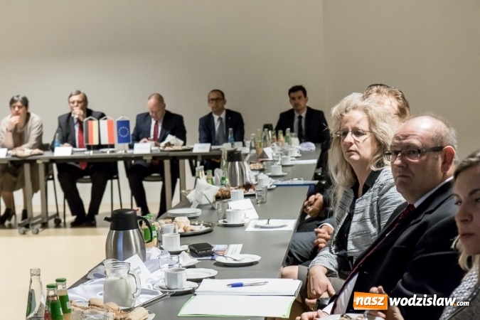 Zdjęcie w galerii na portalu naszwodzislaw.com: Polsko-niemieckie rozmowy o gospodarce  wiadomości z regionu