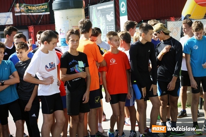 Zdjęcie w galerii na portalu naszwodzislaw.com: Blisko 400 sportowców biegało dzisiaj w Rodzinnym Parku Rozrywki  wiadomości z regionu