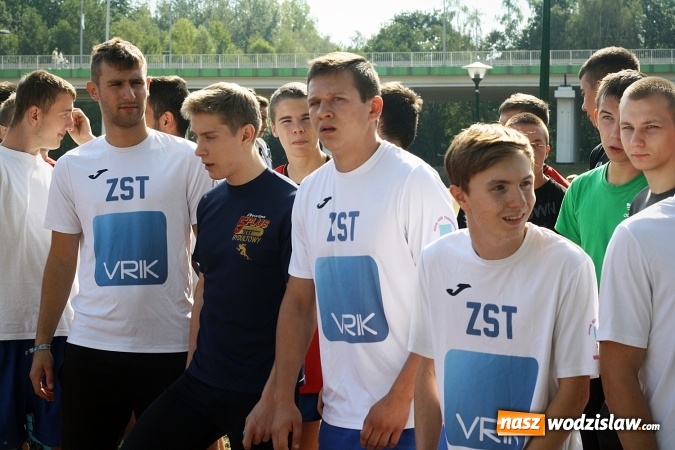 Zdjęcie w galerii na portalu naszwodzislaw.com: Blisko 400 sportowców biegało dzisiaj w Rodzinnym Parku Rozrywki  wiadomości z regionu