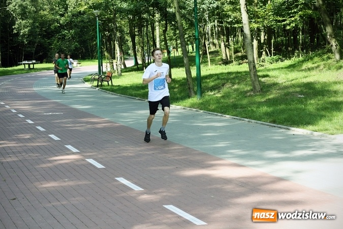 Zdjęcie w galerii na portalu naszwodzislaw.com: Blisko 400 sportowców biegało dzisiaj w Rodzinnym Parku Rozrywki  wiadomości z regionu