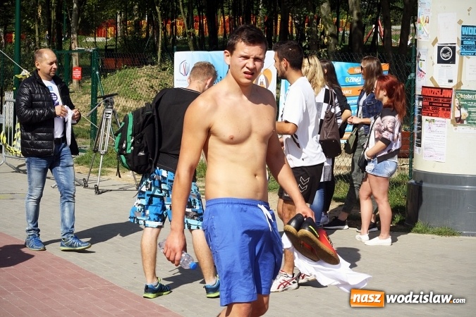 Zdjęcie w galerii na portalu naszwodzislaw.com: Blisko 400 sportowców biegało dzisiaj w Rodzinnym Parku Rozrywki  wiadomości z regionu