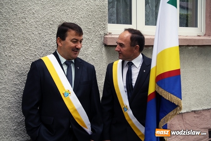 Zdjęcie w galerii na portalu naszwodzislaw.com: Peregrynacja papieskiego krzyża w wodzisławskim Kole Towarzystwa Pomocy im. św. Brata Alberta wiadomości z regionu