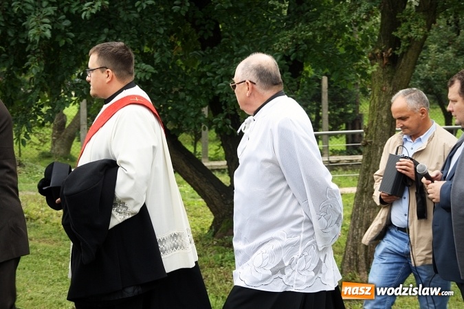 Zdjęcie w galerii na portalu naszwodzislaw.com: Peregrynacja papieskiego krzyża w wodzisławskim Kole Towarzystwa Pomocy im. św. Brata Alberta wiadomości z regionu