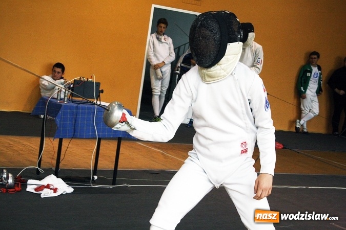 Zdjęcie w galerii na portalu naszwodzislaw.com: Szermierczy Puchar Polski w Radlinie, czyli emocjonujące spotkanie w hali MOSiR wiadomości z regionu