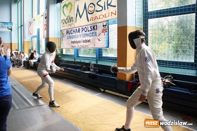 Zdjęcie w galerii na portalu naszwodzislaw.com: Szermierczy Puchar Polski w Radlinie, czyli emocjonujące spotkanie w hali MOSiR wiadomości z regionu