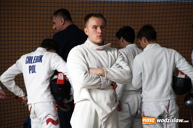 Zdjęcie w galerii na portalu naszwodzislaw.com: Szermierczy Puchar Polski w Radlinie, czyli emocjonujące spotkanie w hali MOSiR wiadomości z regionu