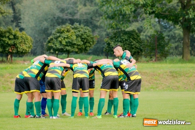 Zdjęcie w galerii na portalu naszwodzislaw.com: Polonia Łaziska bez punktów w Raciborzu wiadomości z regionu
