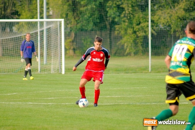 Zdjęcie w galerii na portalu naszwodzislaw.com: Polonia Łaziska bez punktów w Raciborzu wiadomości z regionu