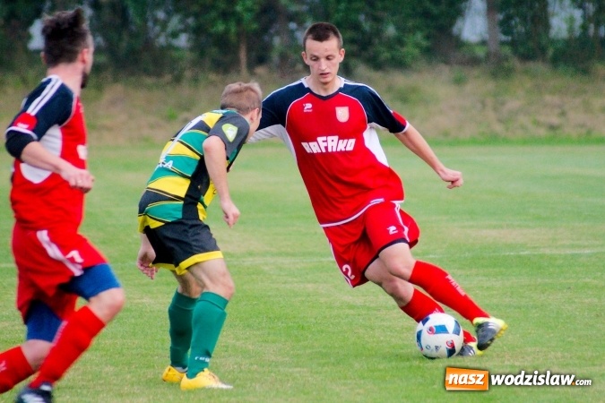 Zdjęcie w galerii na portalu naszwodzislaw.com: Polonia Łaziska bez punktów w Raciborzu wiadomości z regionu