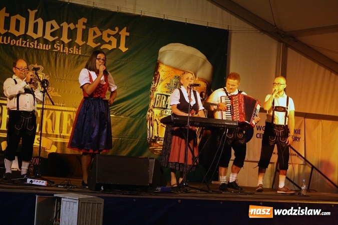 Zdjęcie w galerii na portalu naszwodzislaw.com: Oktoberfest w Wodzisławiu: Dziewięciodniowa zabawa dobiegła końca wiadomości z regionu