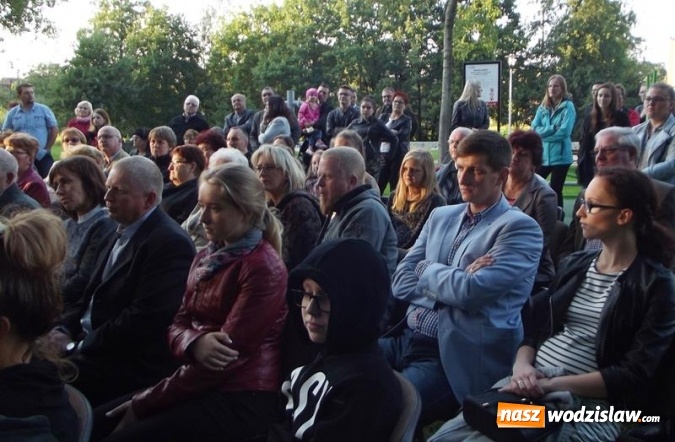 Zdjęcie w galerii na portalu naszwodzislaw.com: Spektakl teatralny z przesłaniem w mszańskim Parku Aktywnej Rekreacji wiadomości z regionu