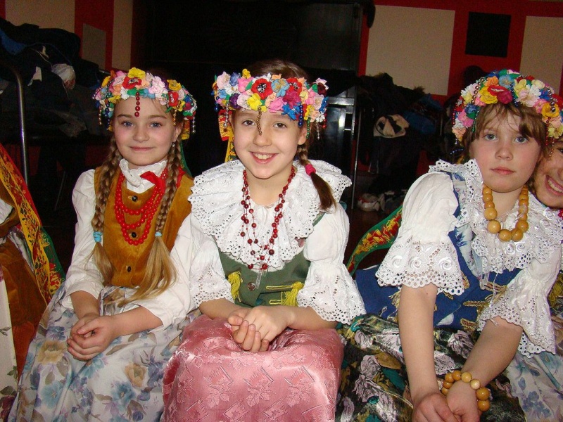 Zdjęcie w galerii na portalu naszwodzislaw.com: Wszyscy uczniowie na jednej scenie wiadomości z regionu