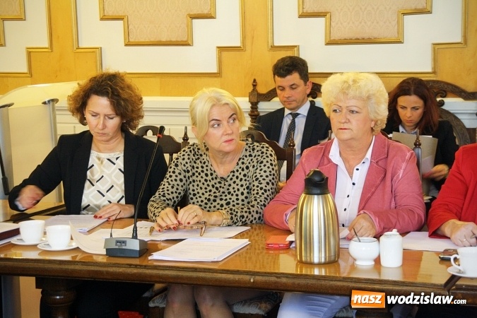 Zdjęcie w galerii na portalu naszwodzislaw.com: Wodzisławscy radni obradują w nowym miejscu wiadomości z regionu