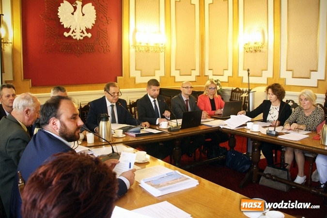 Zdjęcie w galerii na portalu naszwodzislaw.com: Wodzisławscy radni obradują w nowym miejscu wiadomości z regionu