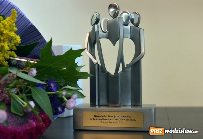 Zdjęcie w galerii na portalu naszwodzislaw.com: Znamy laureat&oacute;w nagrody Ostoi Pokoju im. Matki Ewy. Monika Sobik wyr&oacute;żniona wiadomości z regionu