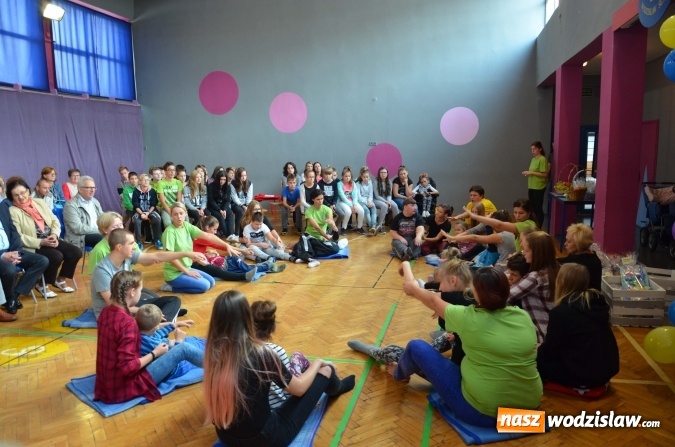 Zdjęcie w galerii na portalu naszwodzislaw.com: W G2 obchodzili Międzynarodowy Dzień Wolontariusza  wiadomości z regionu