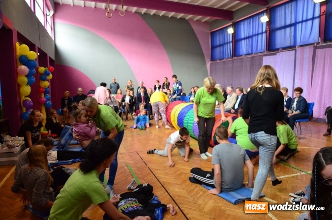 Zdjęcie w galerii na portalu naszwodzislaw.com: W G2 obchodzili Międzynarodowy Dzień Wolontariusza  wiadomości z regionu