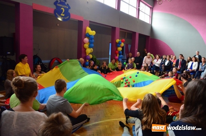 Zdjęcie w galerii na portalu naszwodzislaw.com: W G2 obchodzili Międzynarodowy Dzień Wolontariusza  wiadomości z regionu