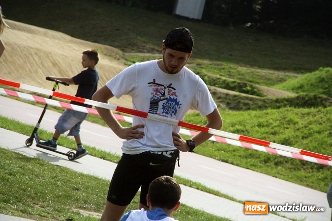 Zdjęcie w galerii na portalu naszwodzislaw.com: Wodzisław uczcił&nbsp;Narodowy Dzień Sportu wiadomości z regionu