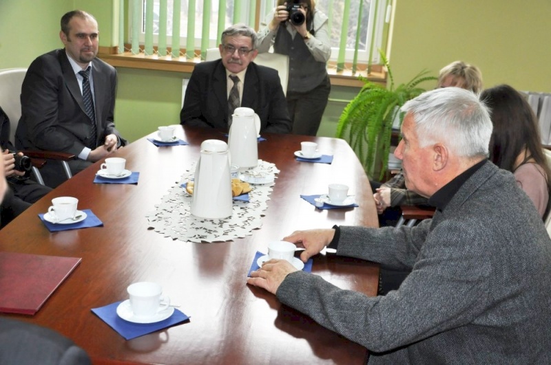 Zdjęcie w galerii na portalu naszwodzislaw.com: Szkoła z Rydułtów partnerem PWSZ wiadomości z regionu