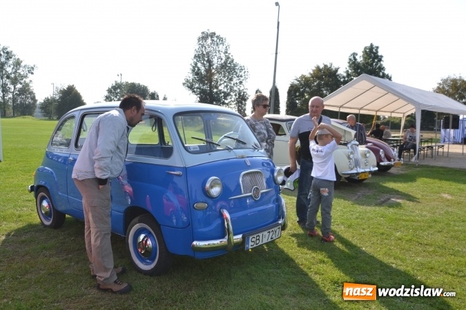 Zdjęcie w galerii na portalu naszwodzislaw.com: Oldtimery z naszego powiatu na zakończeniu sezonu motorowego w Zabełkowie wiadomości z regionu