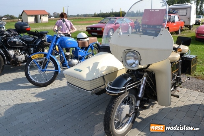 Zdjęcie w galerii na portalu naszwodzislaw.com: Oldtimery z naszego powiatu na zakończeniu sezonu motorowego w Zabełkowie wiadomości z regionu