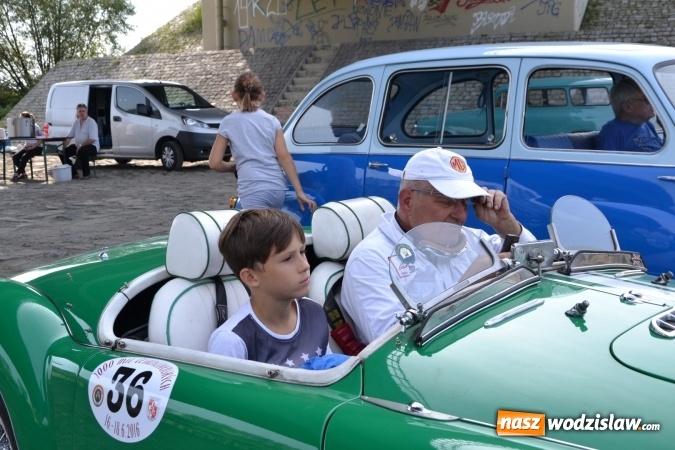 Zdjęcie w galerii na portalu naszwodzislaw.com: Oldtimery z naszego powiatu na zakończeniu sezonu motorowego w Zabełkowie wiadomości z regionu
