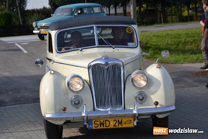 Zdjęcie w galerii na portalu naszwodzislaw.com: Oldtimery z naszego powiatu na zakończeniu sezonu motorowego w Zabełkowie wiadomości z regionu