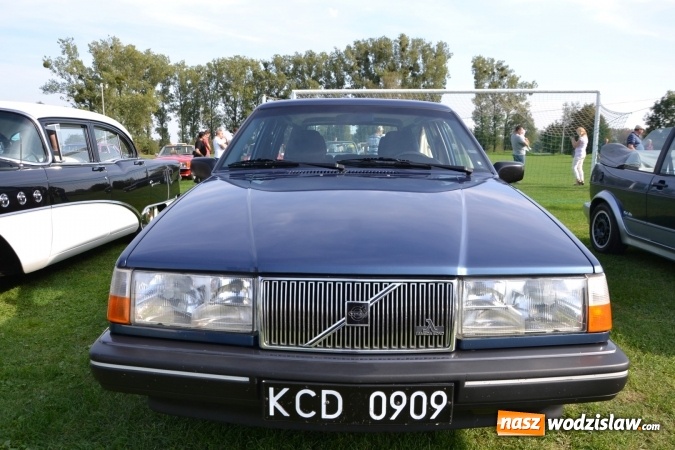 Zdjęcie w galerii na portalu naszwodzislaw.com: Oldtimery z naszego powiatu na zakończeniu sezonu motorowego w Zabełkowie wiadomości z regionu