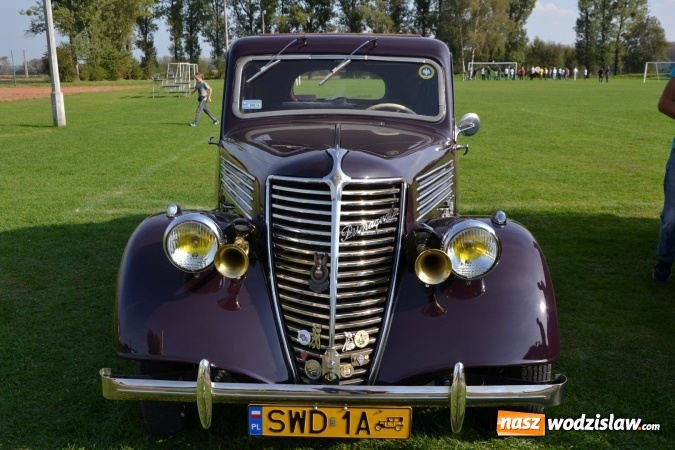 Zdjęcie w galerii na portalu naszwodzislaw.com: Oldtimery z naszego powiatu na zakończeniu sezonu motorowego w Zabełkowie wiadomości z regionu