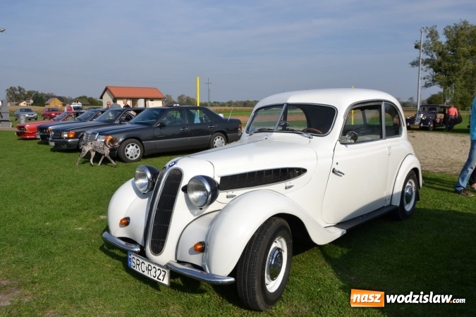 Zdjęcie w galerii na portalu naszwodzislaw.com: Oldtimery z naszego powiatu na zakończeniu sezonu motorowego w Zabełkowie wiadomości z regionu