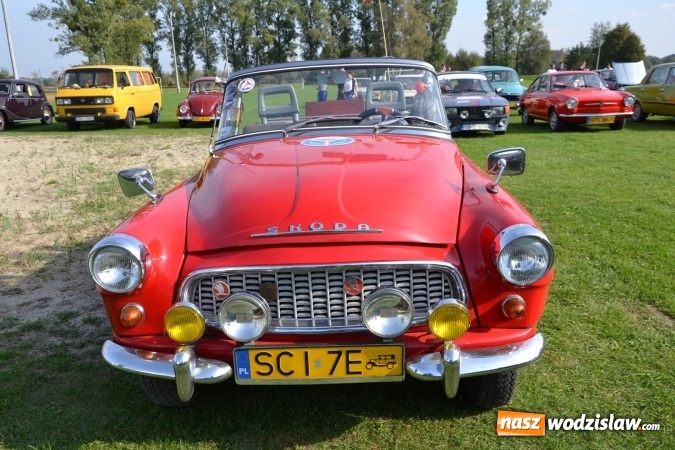 Zdjęcie w galerii na portalu naszwodzislaw.com: Oldtimery z naszego powiatu na zakończeniu sezonu motorowego w Zabełkowie wiadomości z regionu