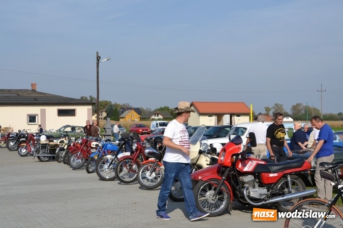 Zdjęcie w galerii na portalu naszwodzislaw.com: Oldtimery z naszego powiatu na zakończeniu sezonu motorowego w Zabełkowie wiadomości z regionu