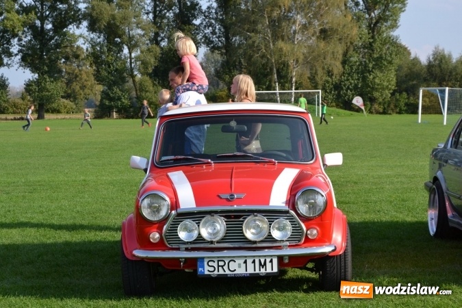 Zdjęcie w galerii na portalu naszwodzislaw.com: Oldtimery z naszego powiatu na zakończeniu sezonu motorowego w Zabełkowie wiadomości z regionu