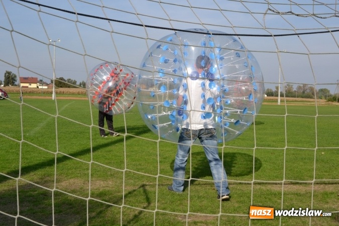 Zdjęcie w galerii na portalu naszwodzislaw.com: Oldtimery z naszego powiatu na zakończeniu sezonu motorowego w Zabełkowie wiadomości z regionu