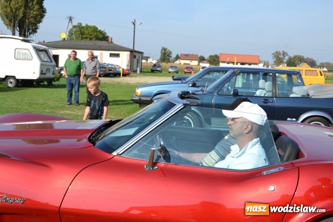 Zdjęcie w galerii na portalu naszwodzislaw.com: Oldtimery z naszego powiatu na zakończeniu sezonu motorowego w Zabełkowie wiadomości z regionu