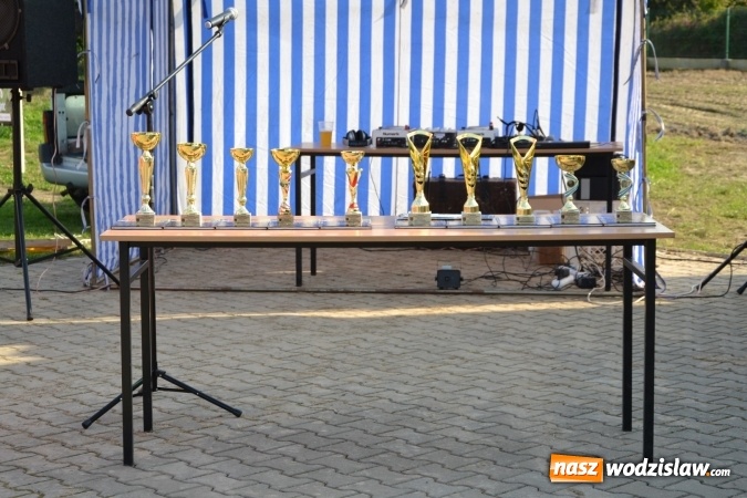 Zdjęcie w galerii na portalu naszwodzislaw.com: Oldtimery z naszego powiatu na zakończeniu sezonu motorowego w Zabełkowie wiadomości z regionu