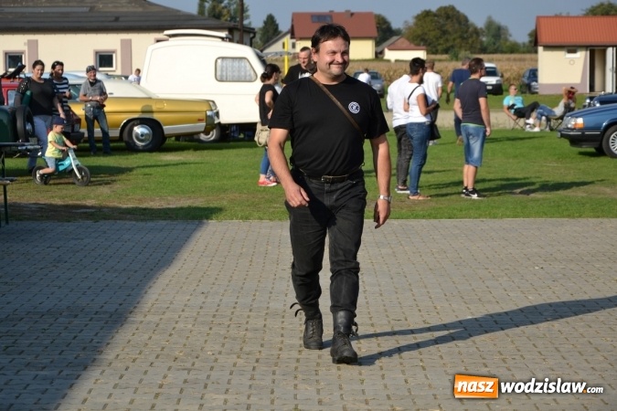 Zdjęcie w galerii na portalu naszwodzislaw.com: Oldtimery z naszego powiatu na zakończeniu sezonu motorowego w Zabełkowie wiadomości z regionu