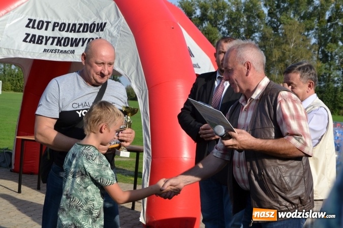 Zdjęcie w galerii na portalu naszwodzislaw.com: Oldtimery z naszego powiatu na zakończeniu sezonu motorowego w Zabełkowie wiadomości z regionu