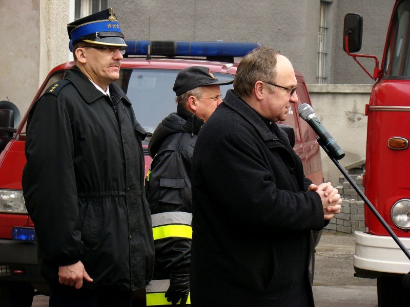 Zdjęcie w galerii na portalu naszwodzislaw.com: Burmistrz Newy 10 metrów nad ziemią wiadomości z regionu